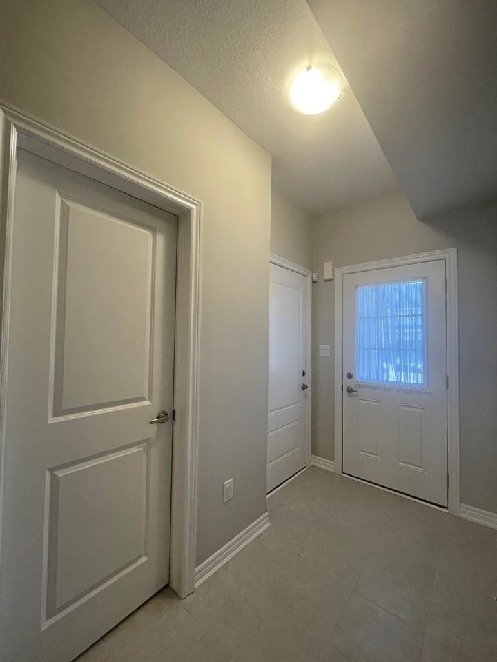 103 Pinot Cres - Photo 3 of 21