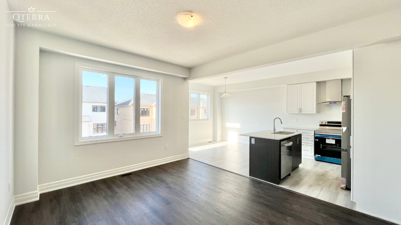 23 Federica Crescent, Wasaga Beach, Ontario L9Z 0N5 - Photo 3 of 16