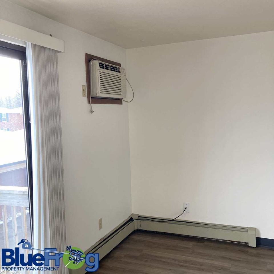 1721 Lenwood AvenueUnit 10 #10 - Photo 2 of 11