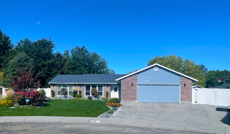 2318 Andy Pl - Photo 2 of 41