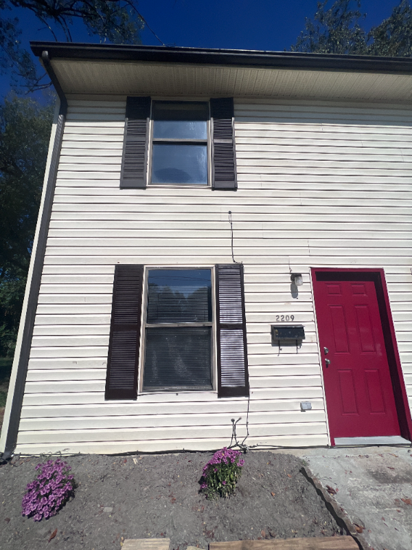 2209 Courtland Rd Ne - Photo 2 of 25