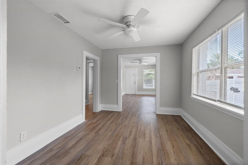 4906 N Highland Ave - Photo 3 of 21