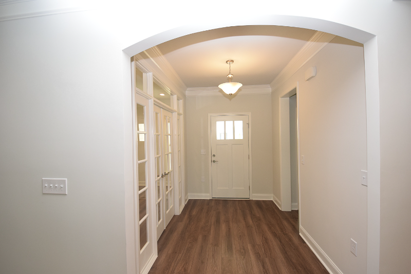 727 Craddock Dr - Photo 2 of 44