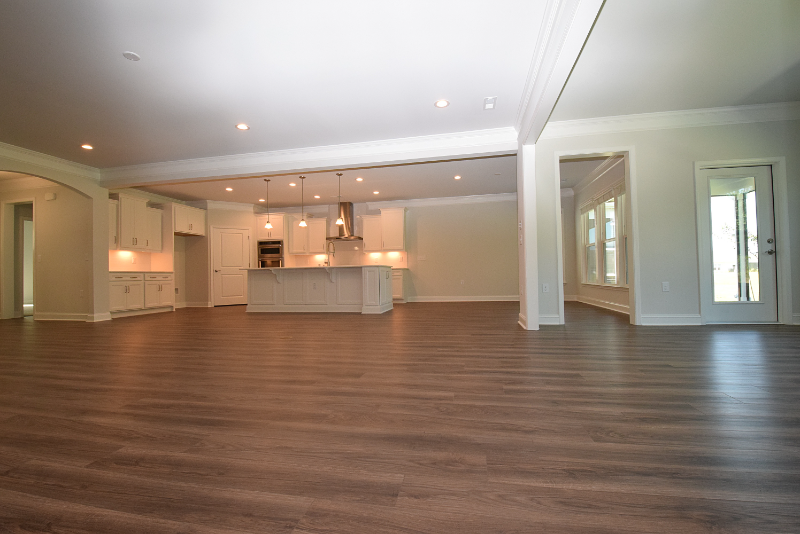 727 Craddock Dr - Photo 3 of 44