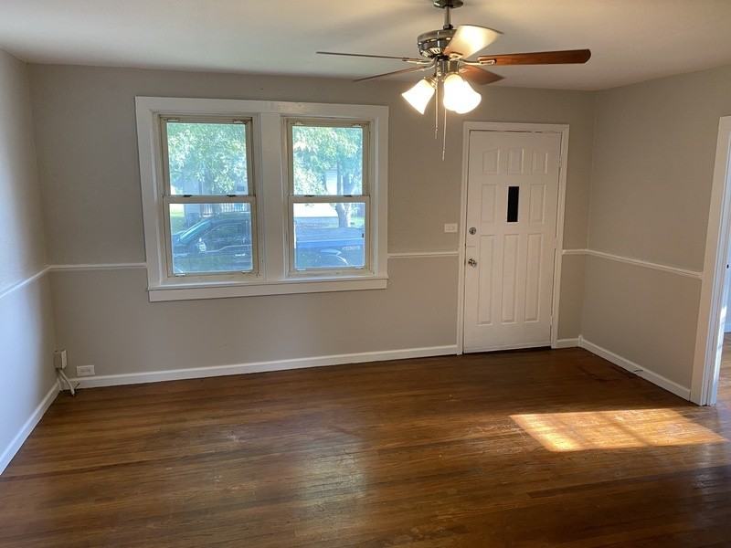 312 Picker Ave - Photo 3 of 14