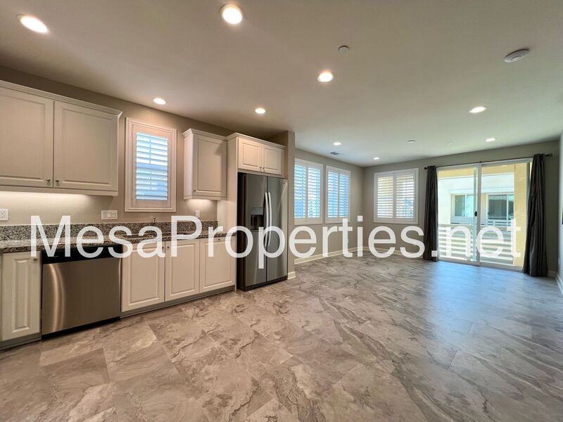 3880 S Oasis Paseo #15 - Photo 7 of 36