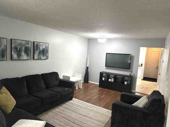 19 Laurel Leaf Lane - Photo 3 of 30