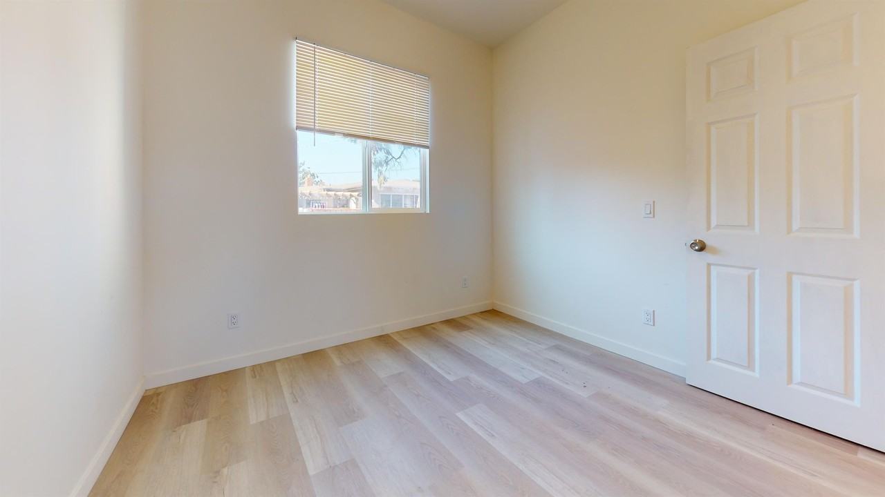 4928 63rd St #1 - Photo 6 of 10