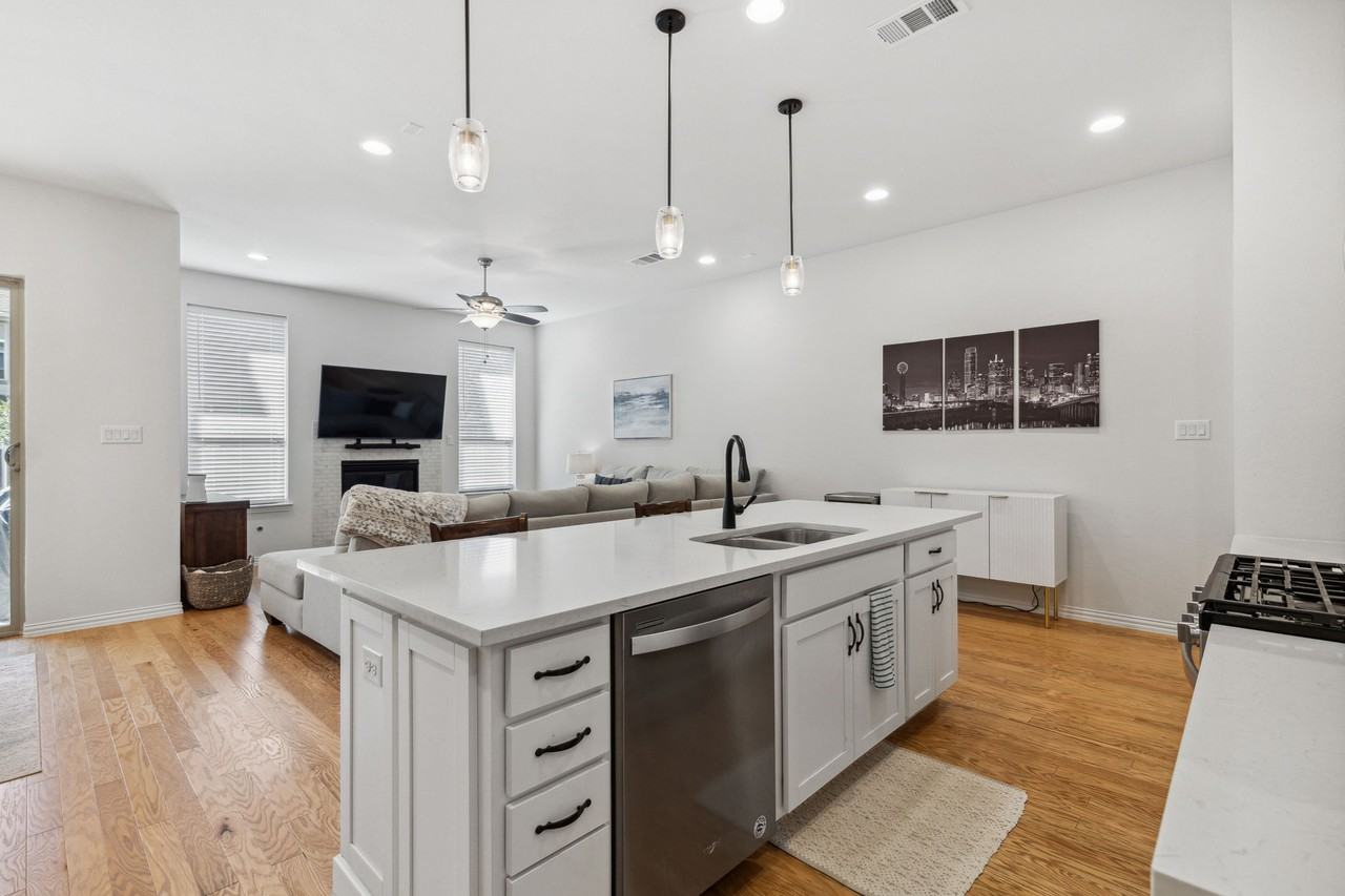 17709 Agave Ln - Photo 2 of 20