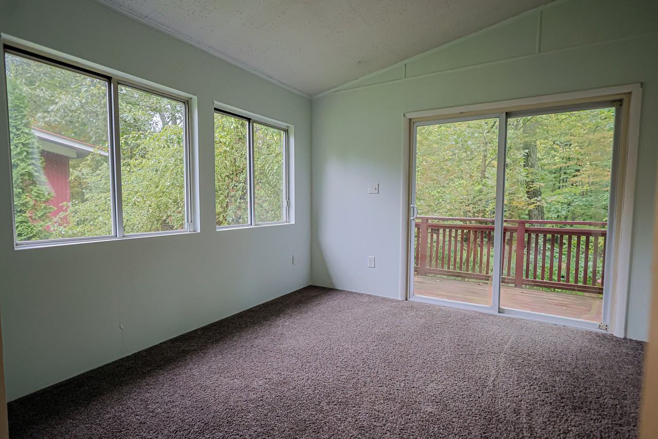 1460 Pocono Ln #NA - Photo 3 of 10