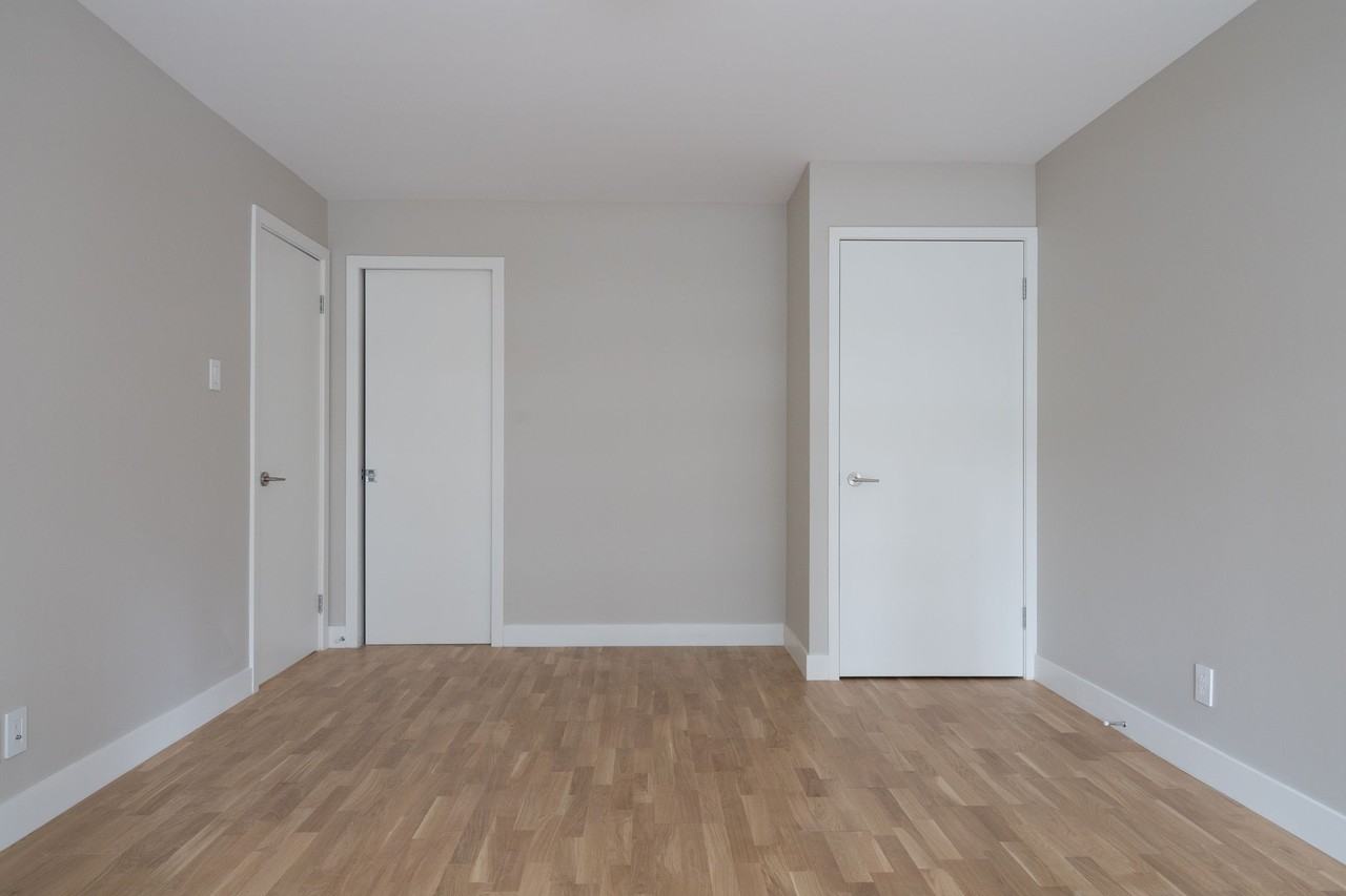 Plaza Drummond Apartments 3435 Rue Drummond, Montréal, QC H3G 1X8