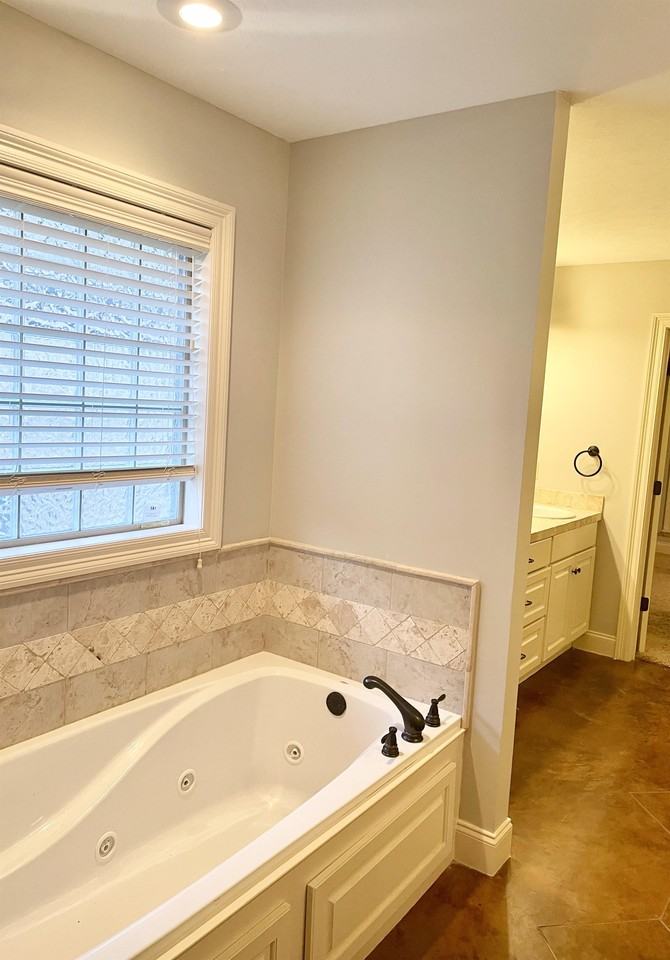 146 W Pinebrook Dr #1 - Photo 6 of 19
