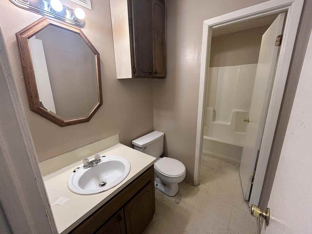 920 Shady Wood Lane #1 - Photo 3 of 9