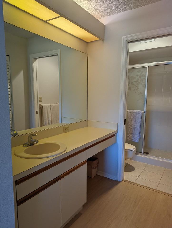 4378 Madeira Ct #4378 - Photo 7 of 12