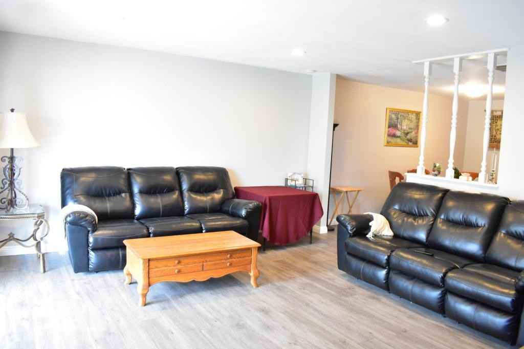 17330 Curtis Ave - Photo 2 of 34