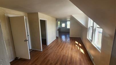 219 French St - Photo 3 of 8