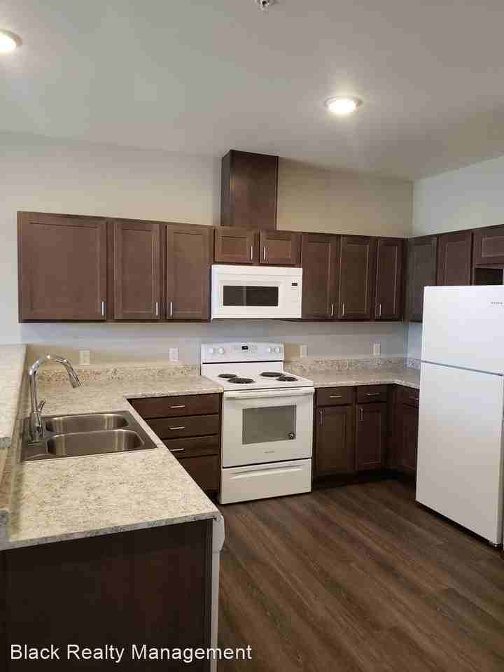 12312 E. Olive Avenue - Photo 2 of 6