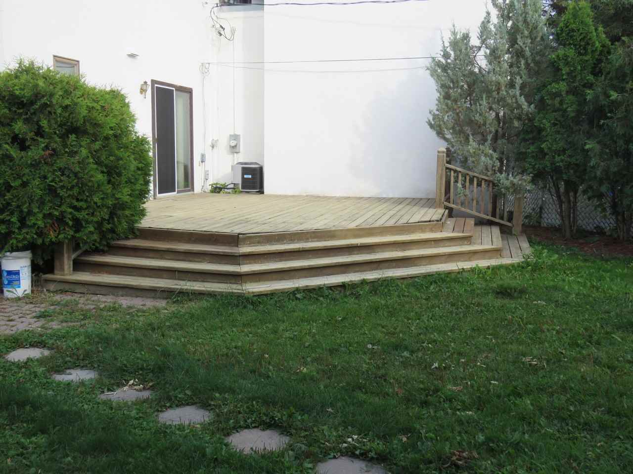 312 Hillary Bay #A - Photo 3 of 35