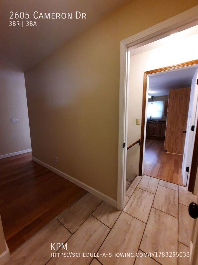 2605 Cameron Dr - Photo 3 of 27