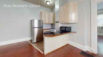 featured image of 23 W Hollister St