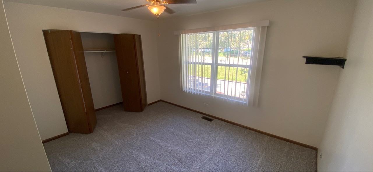 2403 24th St #D - Photo 5 of 10