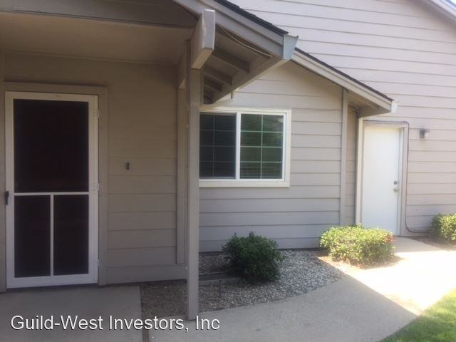 1616 Condor Ct - Photo 3 of 8