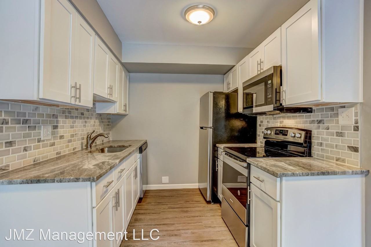 2159 Decker Rd Apartments in Walled Lake, MI 48390 Zumper