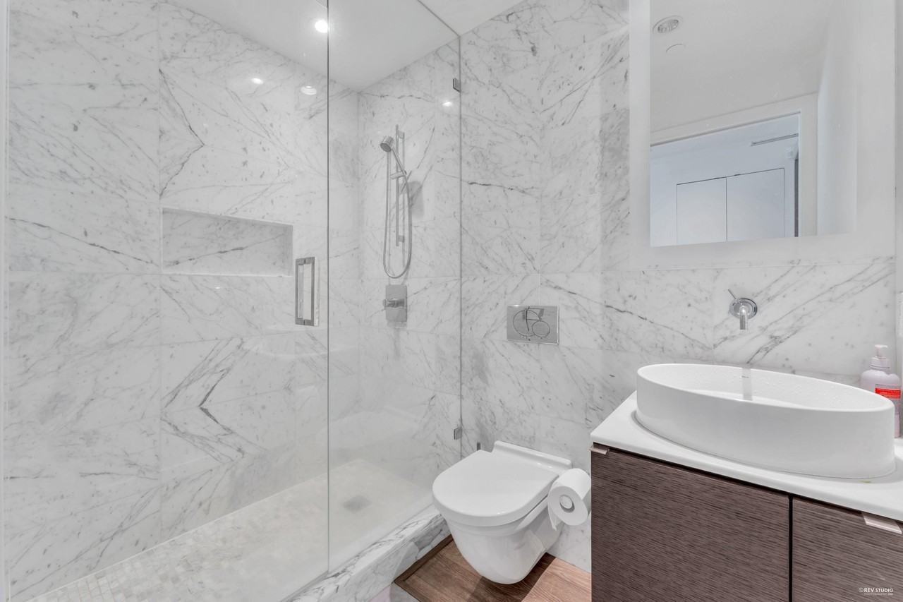 1499 West Pender Street ##303 - Photo 7 of 15