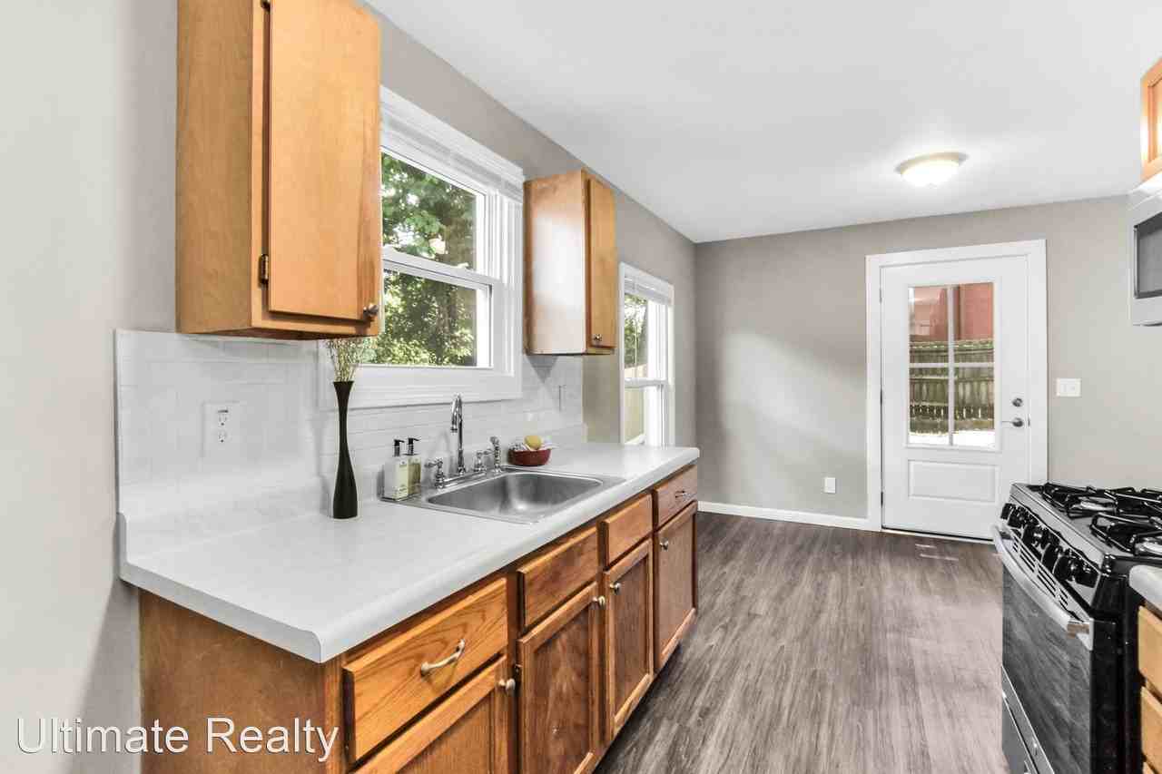 518 Jeffords St - Photo 3 of 8