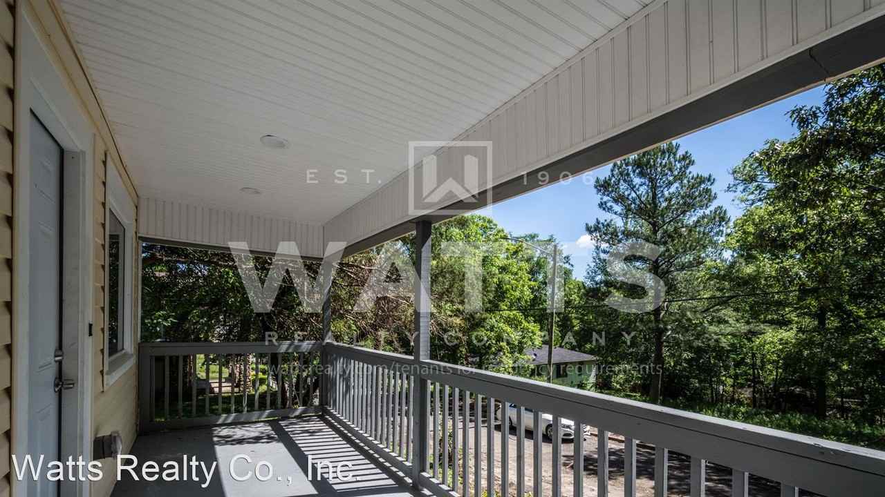 706 64th Pl S - Photo 2 of 20