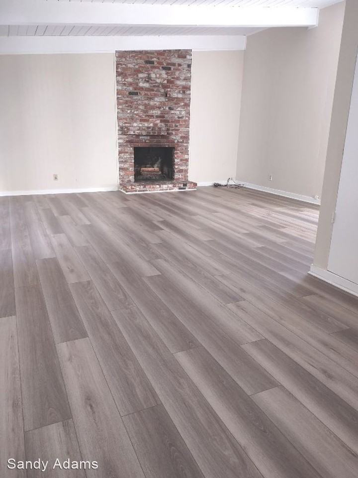 451 E Duane Ave - Photo 2 of 10