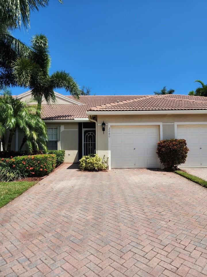 2080 Misty Shores Way - Photo 2 of 27