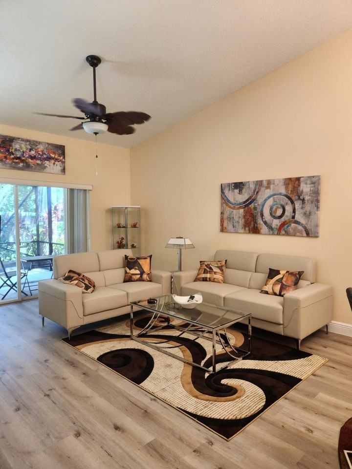 2080 Misty Shores Way - Photo 3 of 27