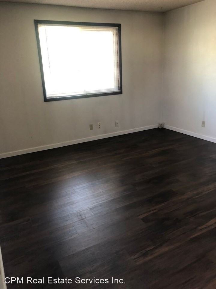 1042, 1044, 1046, 1048 Woodrow Lane - Photo 3 of 14