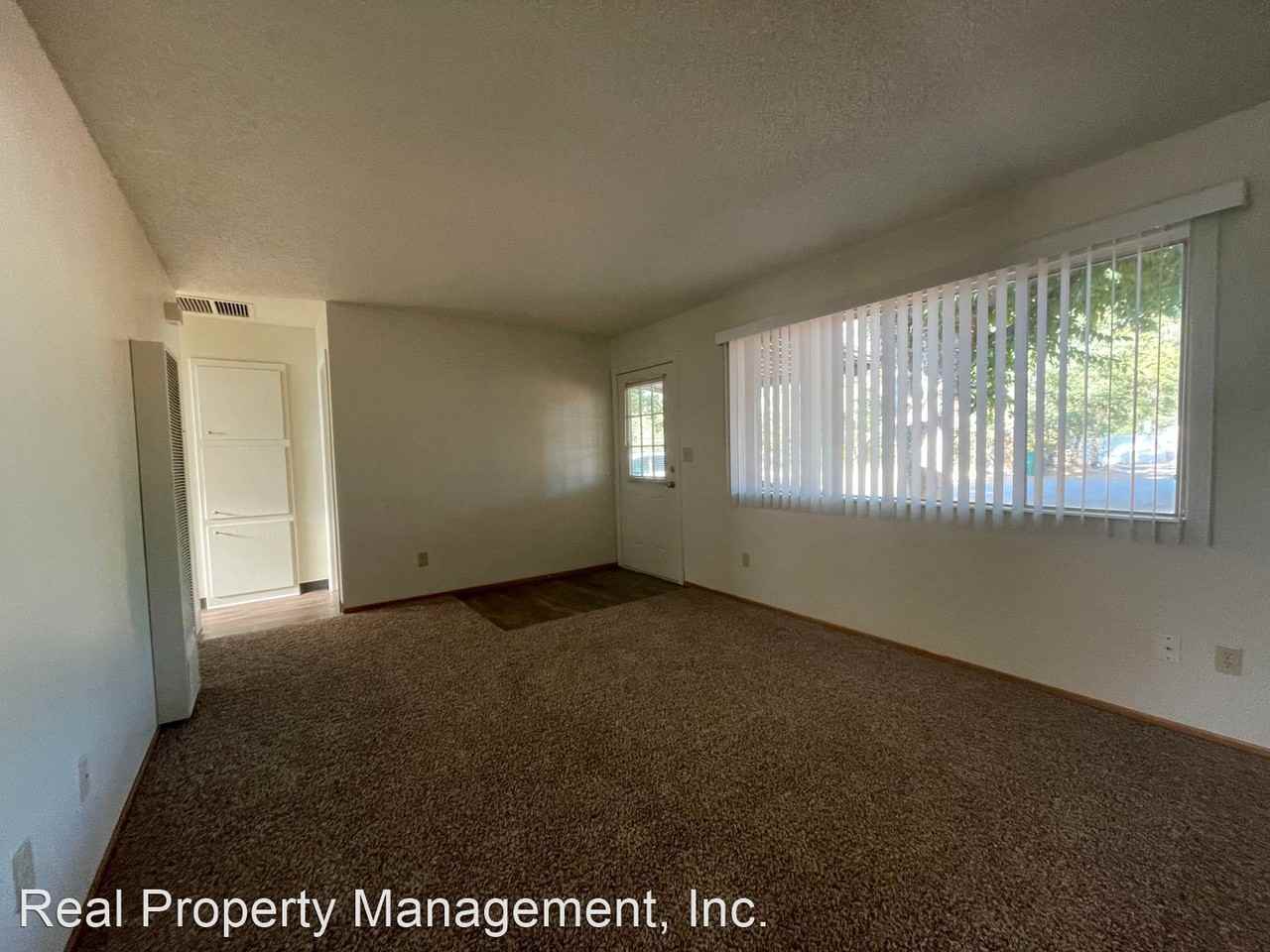 6635 & 6637 Turtle Lane - Photo 2 of 8