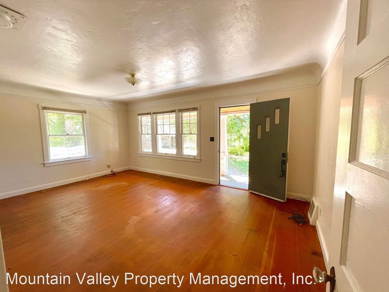 10777 Red Dog Rd - Photo 2 of 15