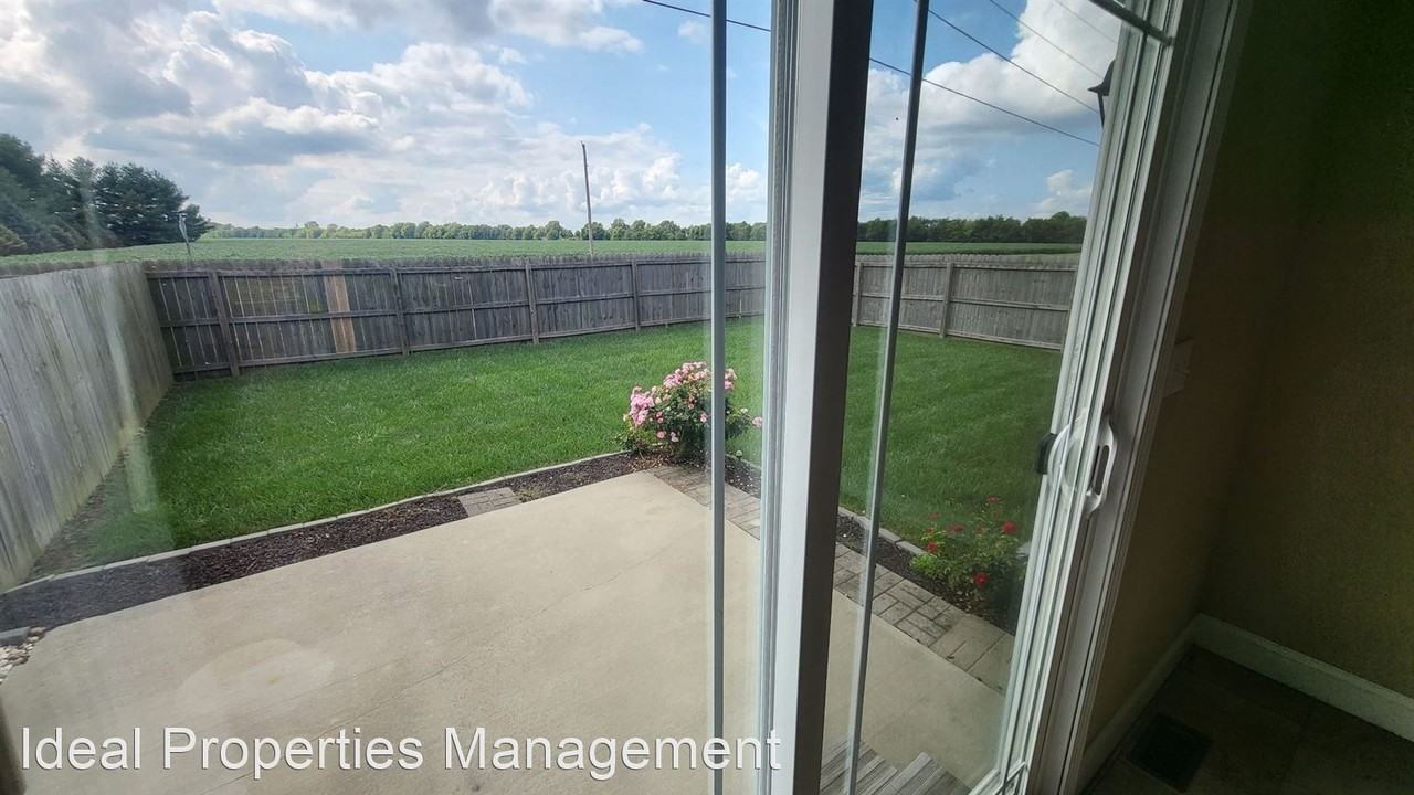 4309 Castle Pines Dr - Photo 2 of 12