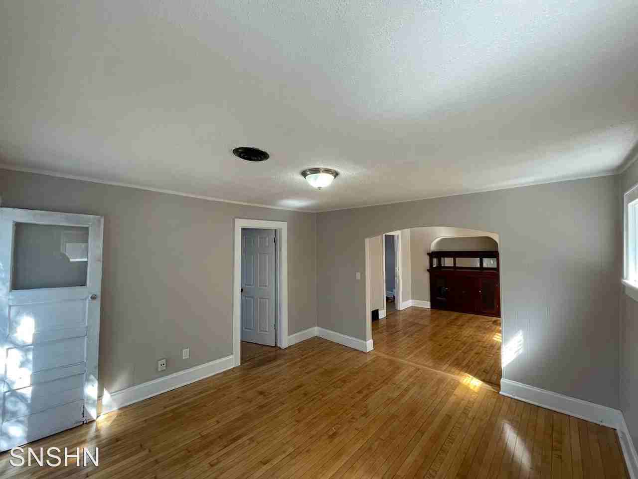 2474-A N Fratney St - Photo 2 of 9