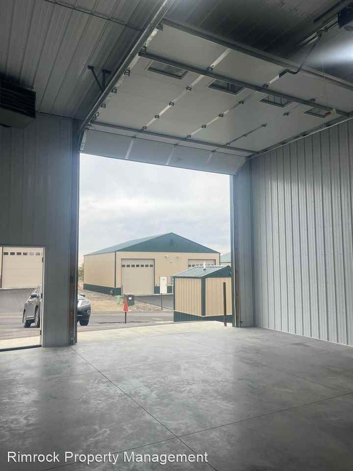 125 South 80th St West - Photo 3 of 5