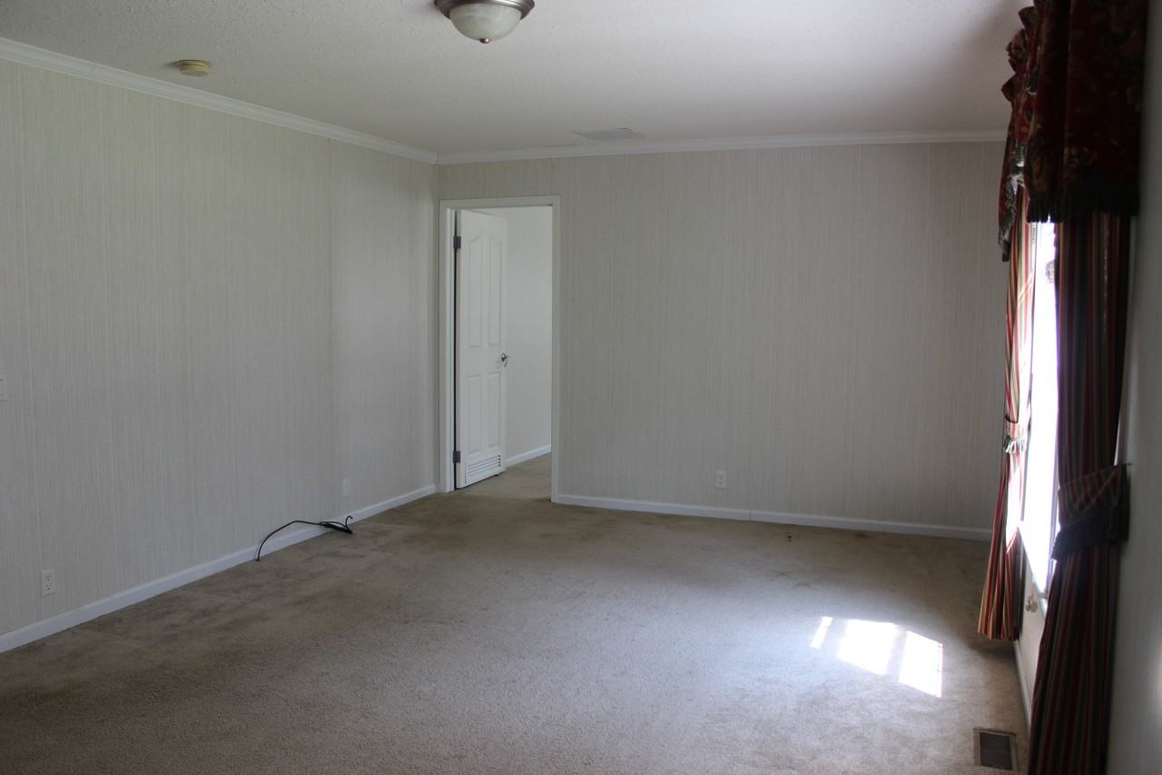 28631 McArthur Dr - Photo 2 of 19