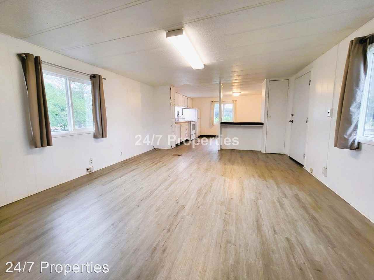 24321 S Railroad Dr - Photo 2 of 19