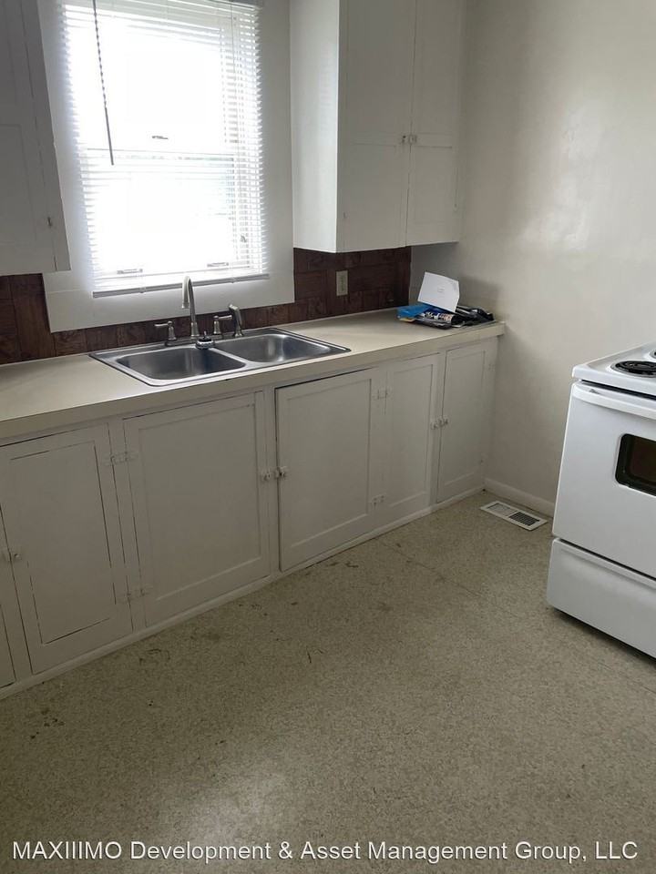 331 N Howes St #207 - Photo 3 of 9