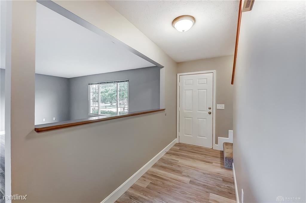 120 Renwood Pl - Photo 3 of 20