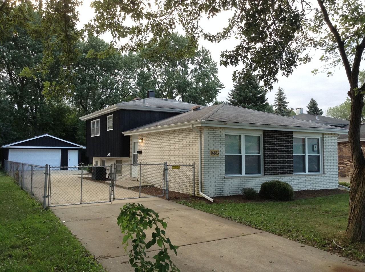 14813 Homan Ave - Photo 2 of 16