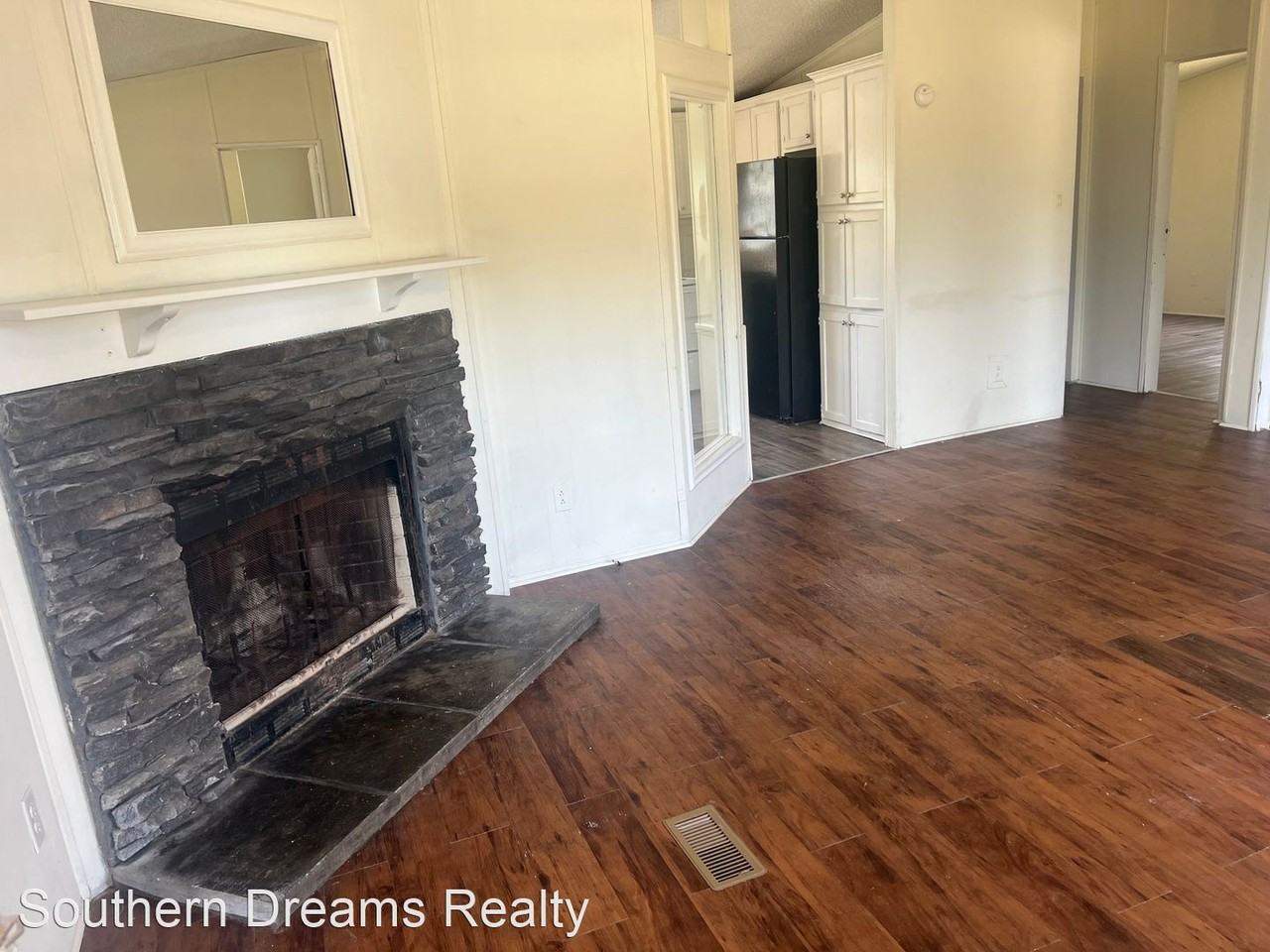 311 Neely Wingard Rd - Photo 2 of 10