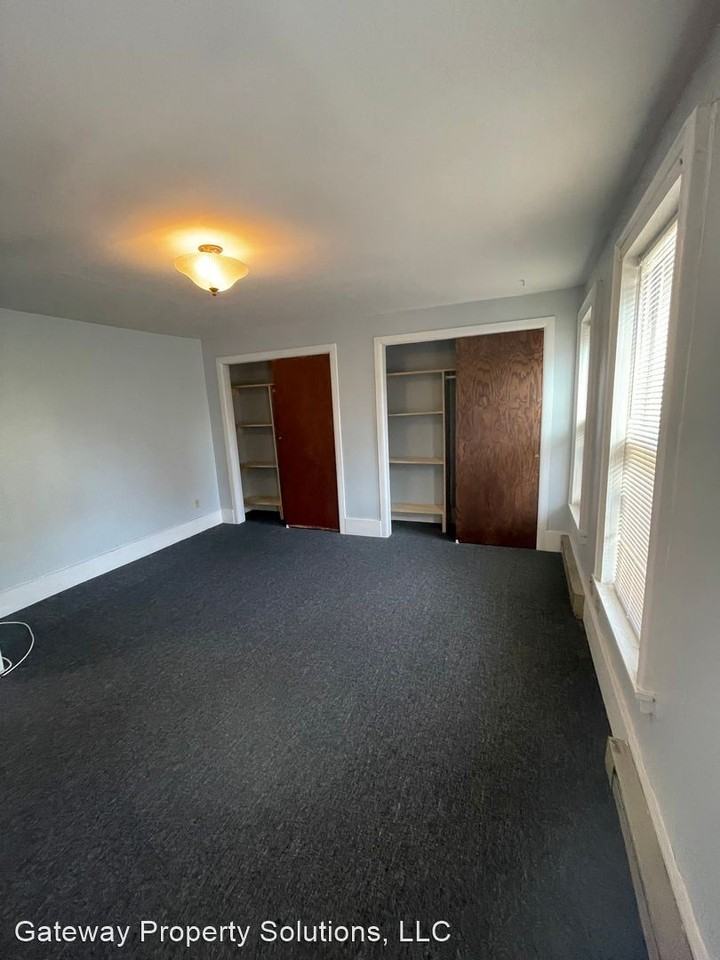 30 ACADEMY STREET - Photo 3 of 6