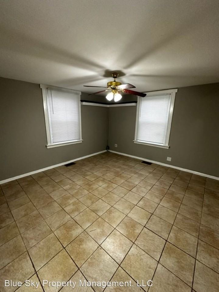1325 S G St - Photo 3 of 10
