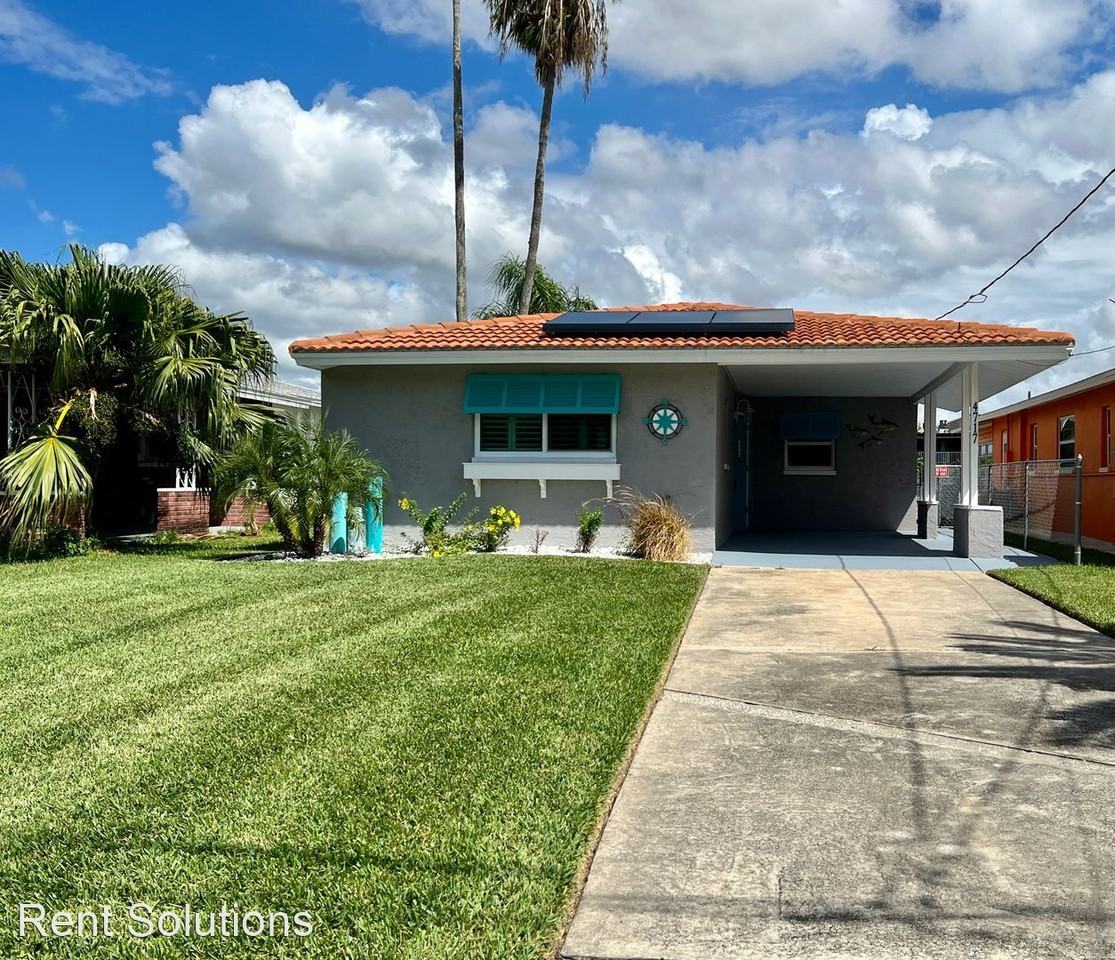 2253 Anchor Ave, Spring Hill, FL, 34608, USA