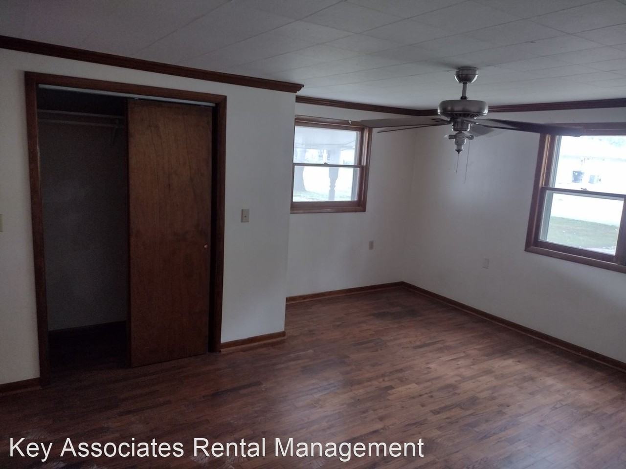 514 Pine St - Photo 2 of 33