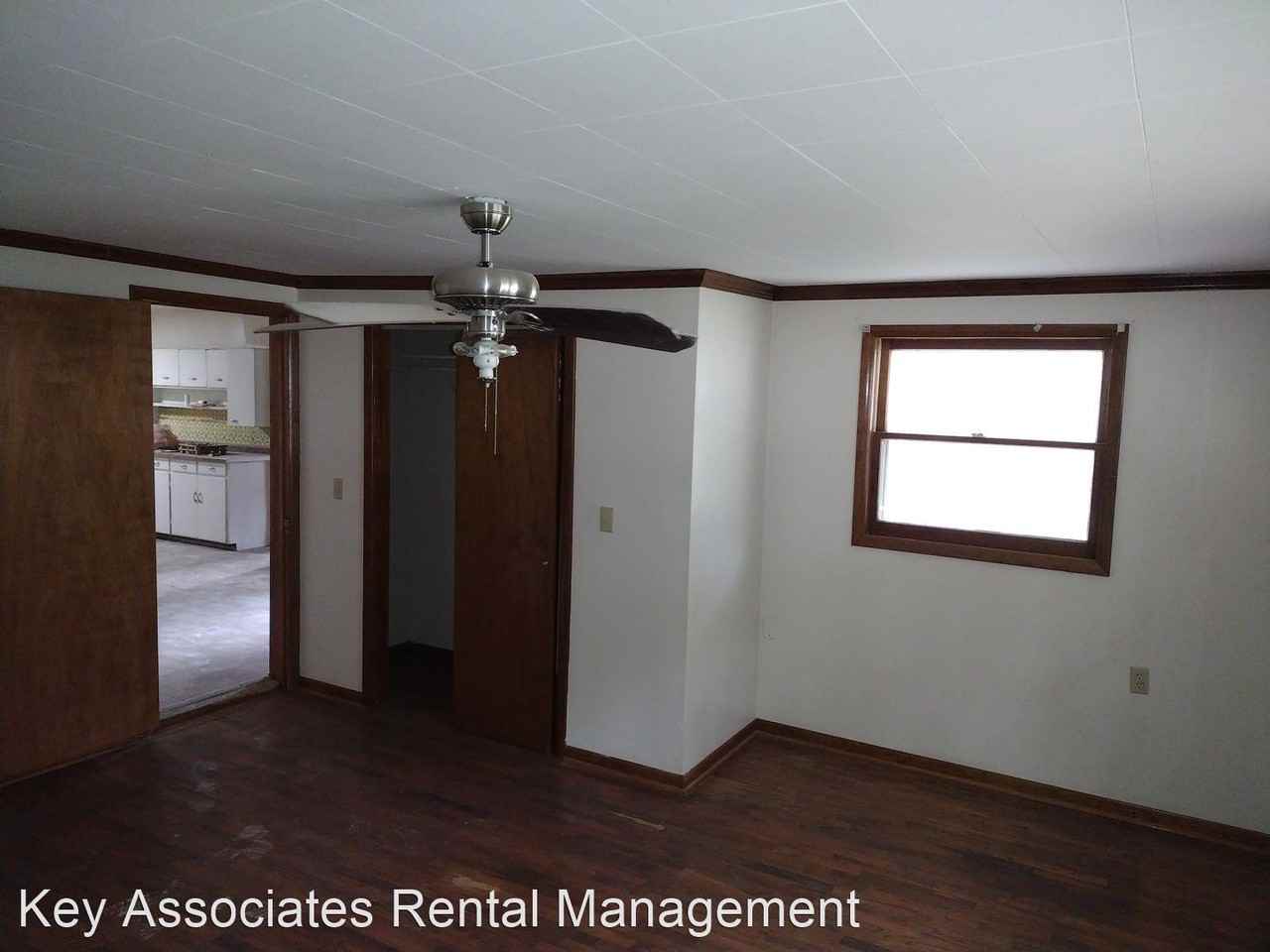 514 Pine St - Photo 3 of 33